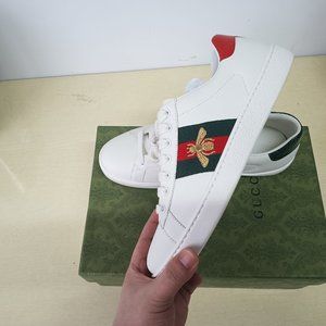 Women's Gucci Little Bee Little White Shoes New Sports Shoes